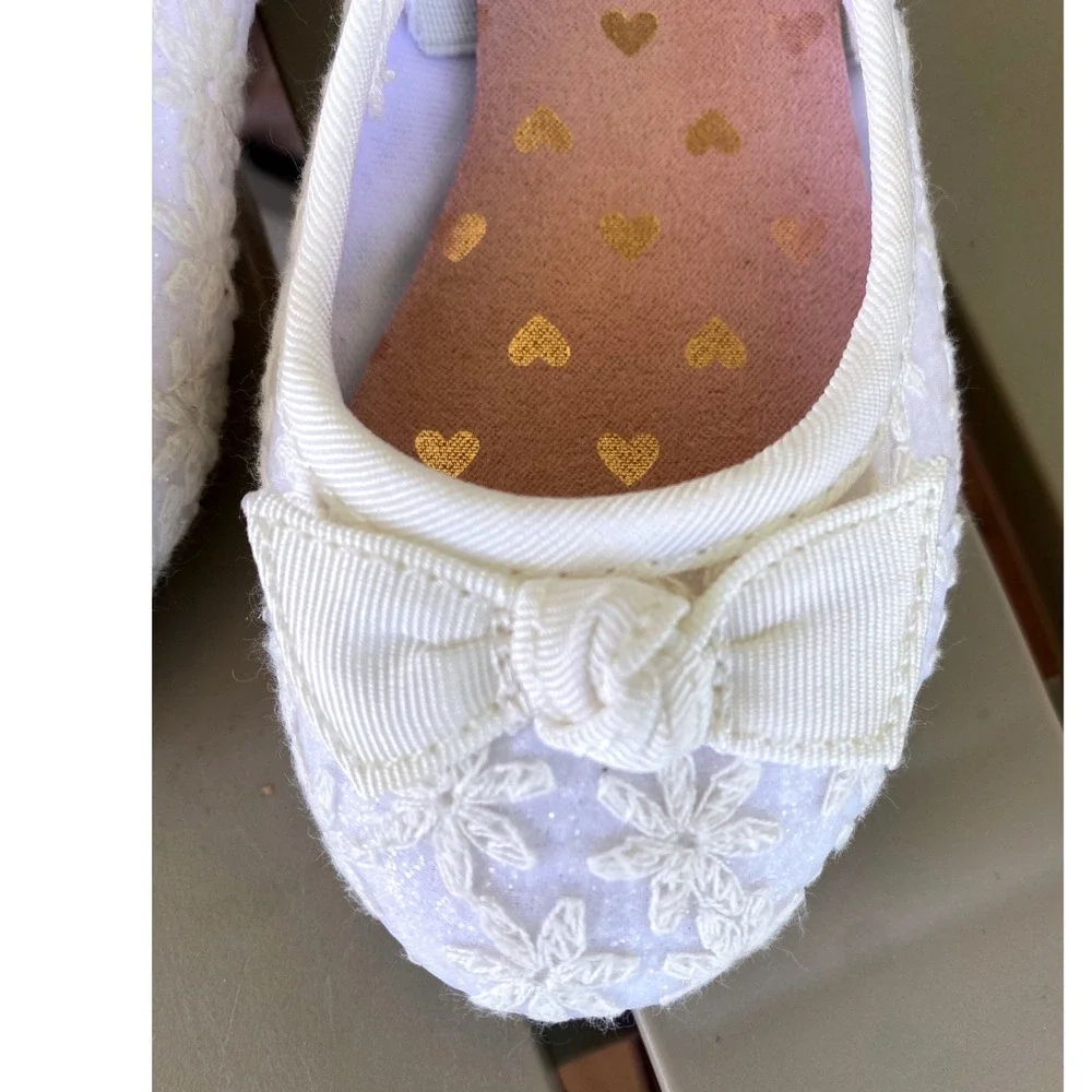 Jumping Beans White Floral Ballet Flats with Bow Accent - Size 7 Toddler‎